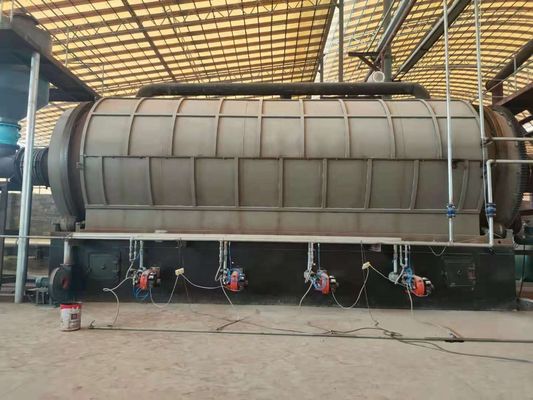 Converter os resíduos de pneus em óleo de pirólise valioso com uma máquina de reciclagem de resfriamento a água