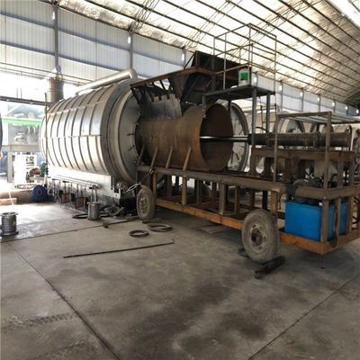 38 toneladas Peso da máquina Linha de produção de reciclagem de óleo de borracha com tensão de 380 V